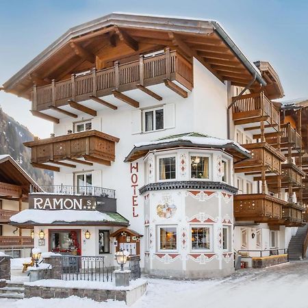 Hotel Ramon Campitello di Fassa Eksteriør billede