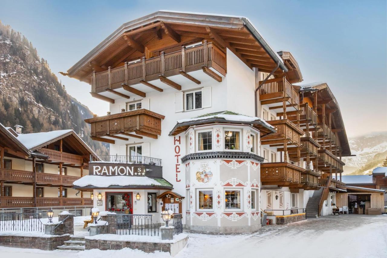 Hotel Ramon Campitello di Fassa Eksteriør billede