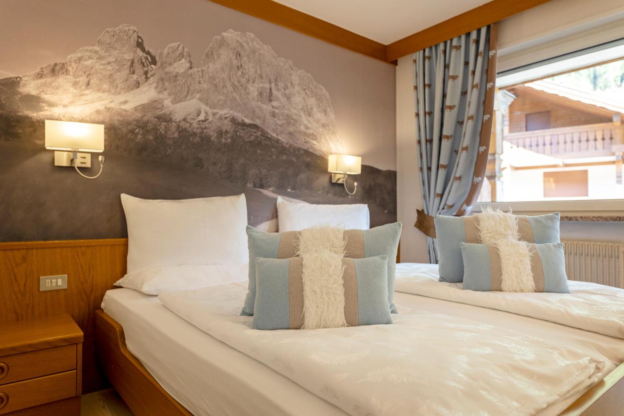 Hotel Ramon Campitello di Fassa Eksteriør billede