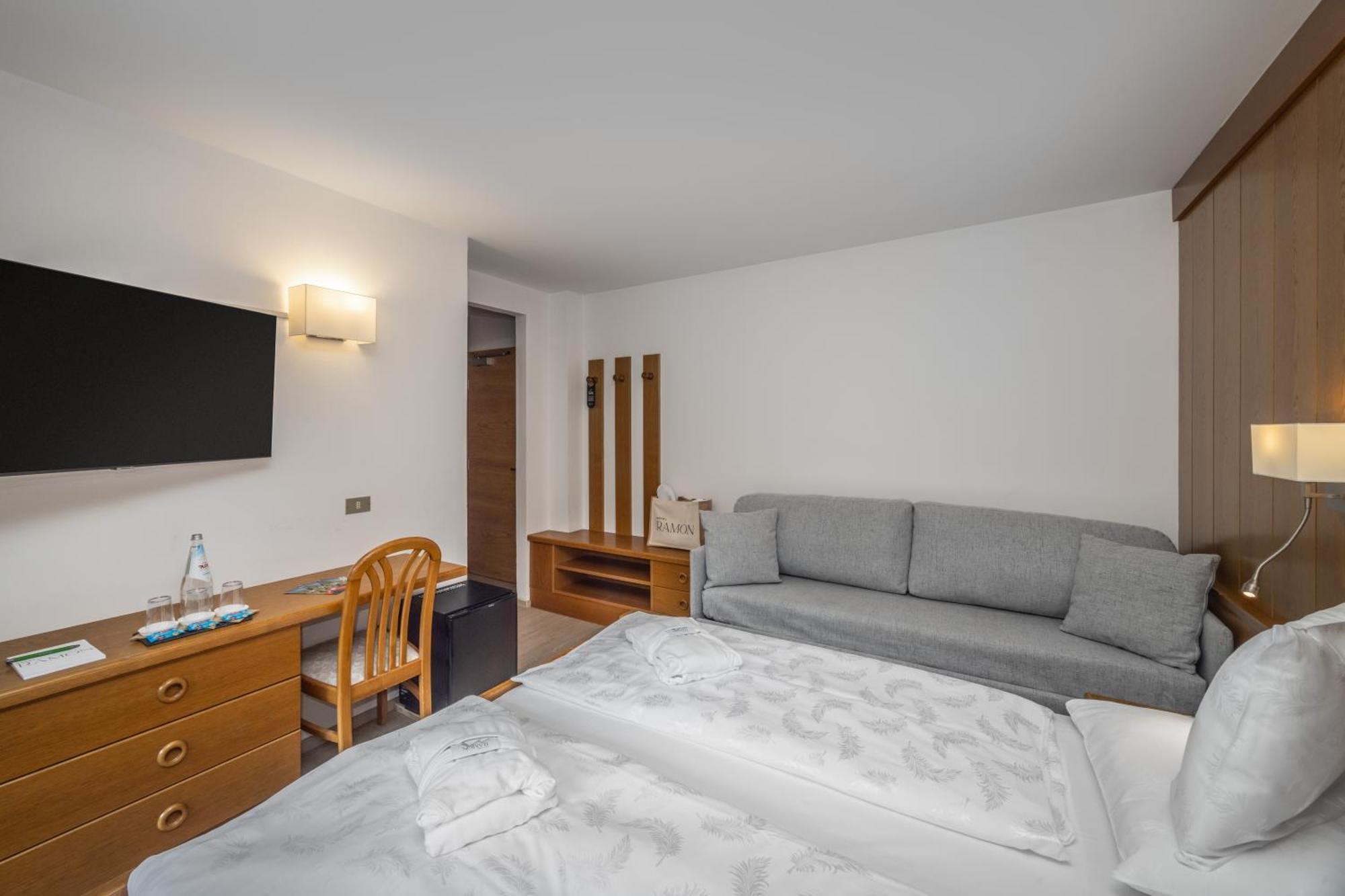 Hotel Ramon Campitello di Fassa Eksteriør billede
