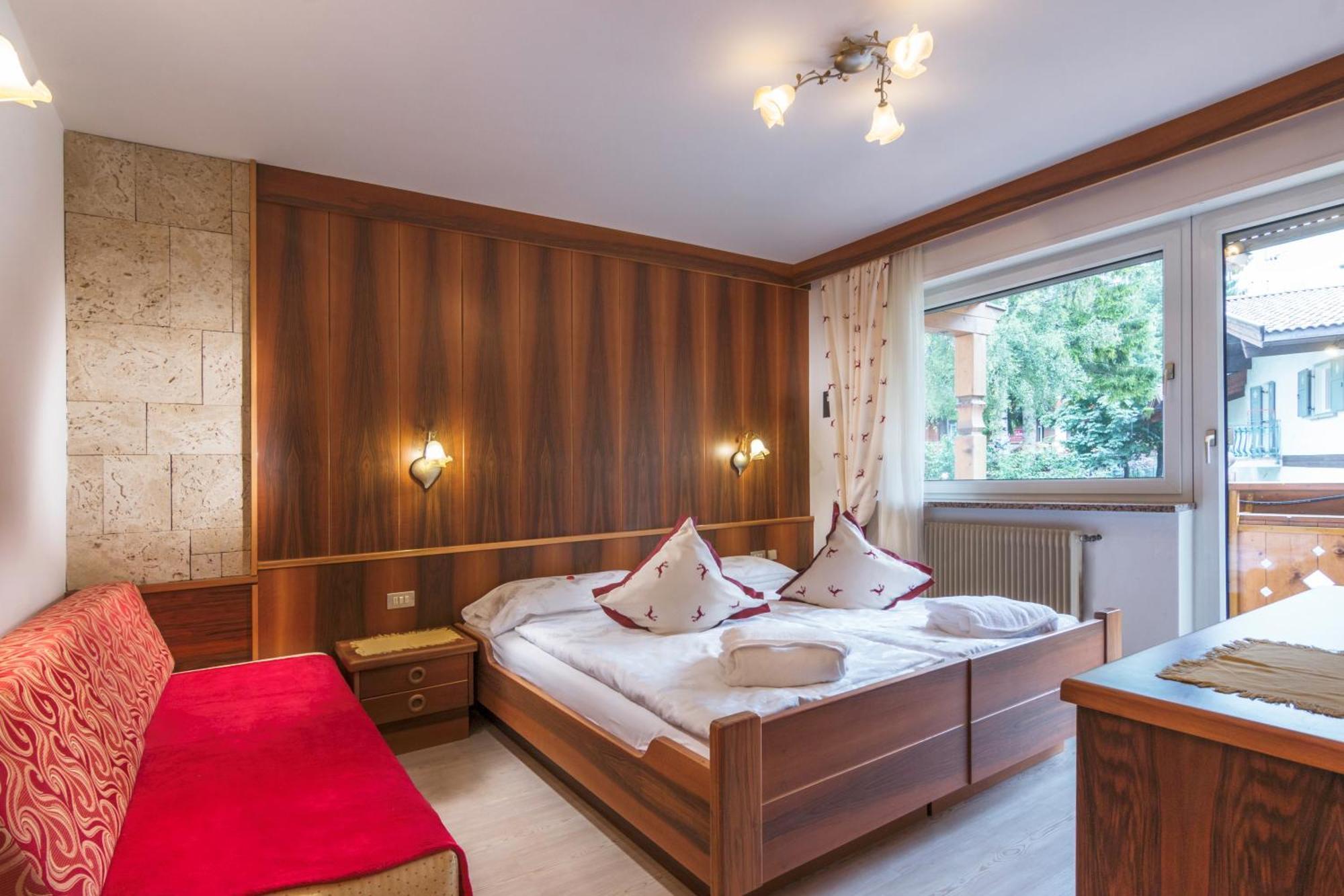 Hotel Ramon Campitello di Fassa Eksteriør billede