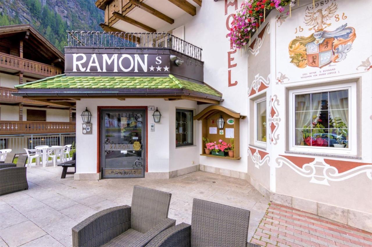 Hotel Ramon Campitello di Fassa Eksteriør billede